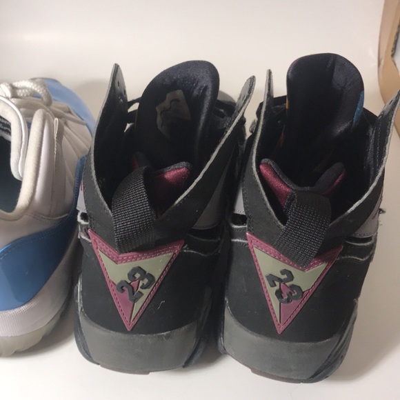 Size 9.5 Jordan 7’s‎ and 11’s